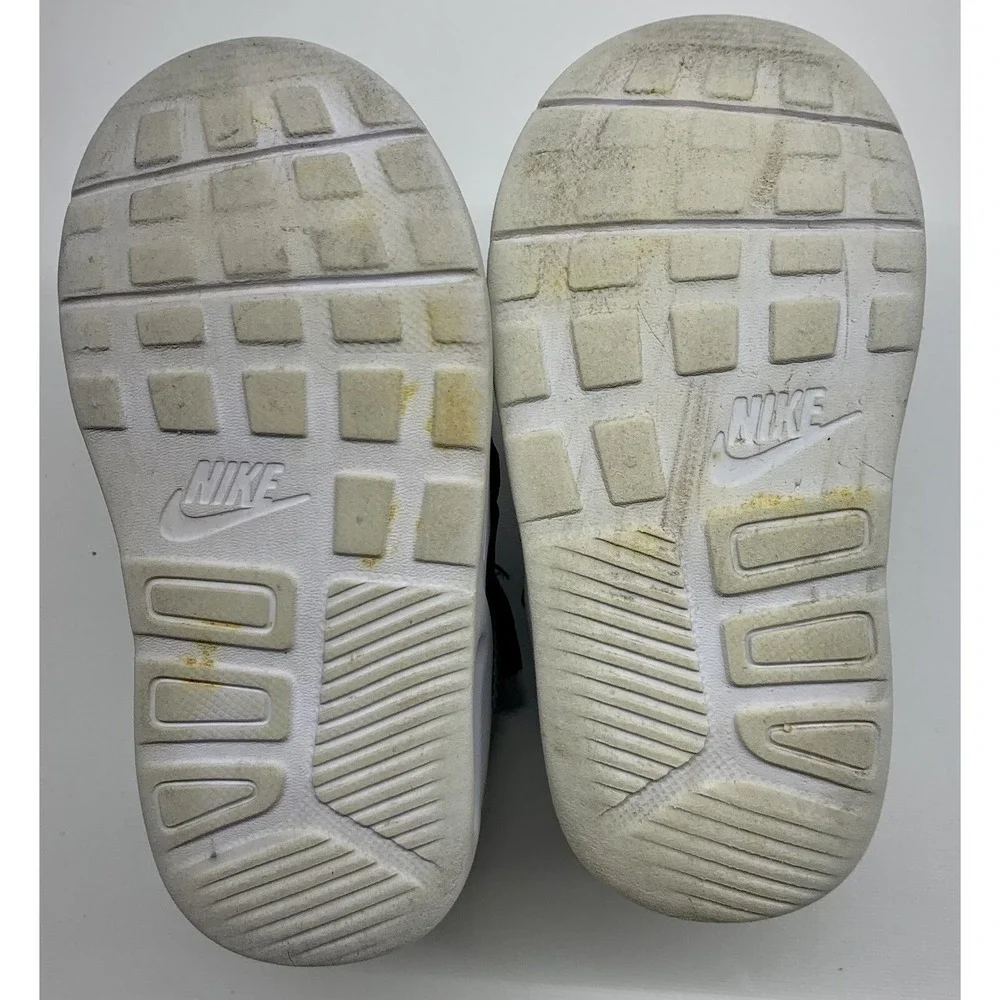 Nike Tanjun Hook &‎ Loop Slide On Toddler Athletic Sneakers 8C / CZ5361-002